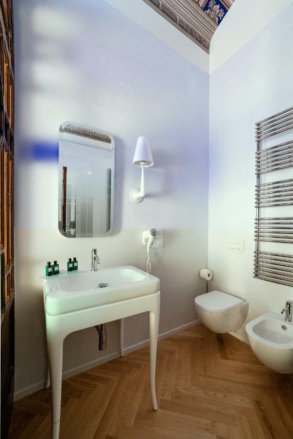 Palazzo Dei Grifoni - Luxury Suites - San Benedetto del Tronto Exterior photo