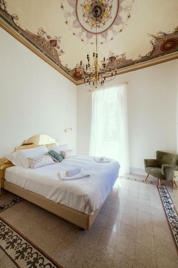Palazzo Dei Grifoni - Luxury Suites - San Benedetto del Tronto Exterior photo