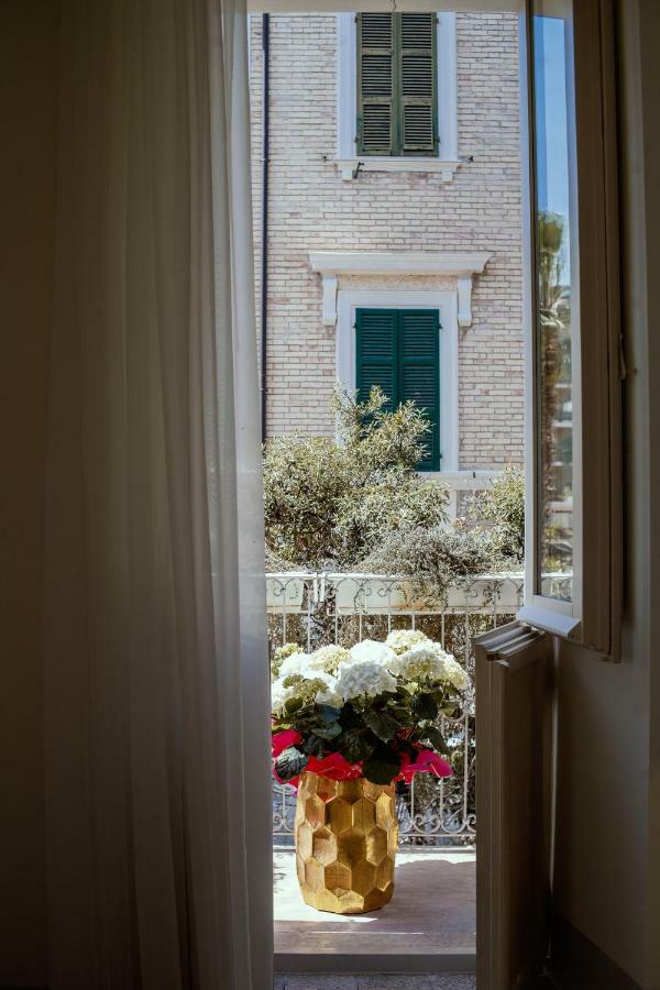 Palazzo Dei Grifoni - Luxury Suites - San Benedetto del Tronto Exterior photo